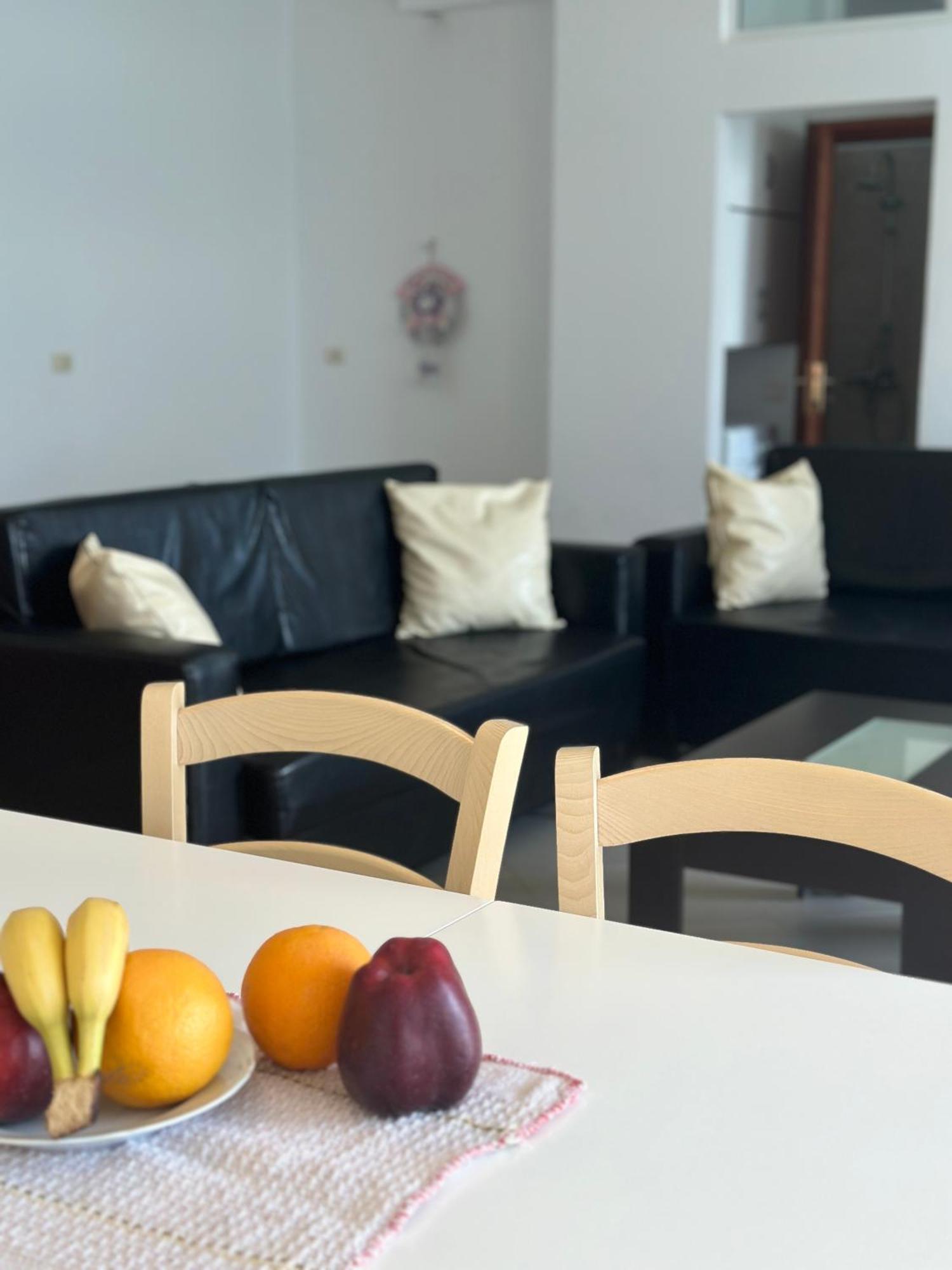 Sail Sea View Apartments Sarandë エクステリア 写真